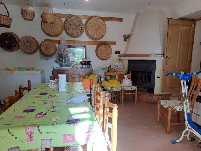 Image No.8-2 Bed Country House for sale