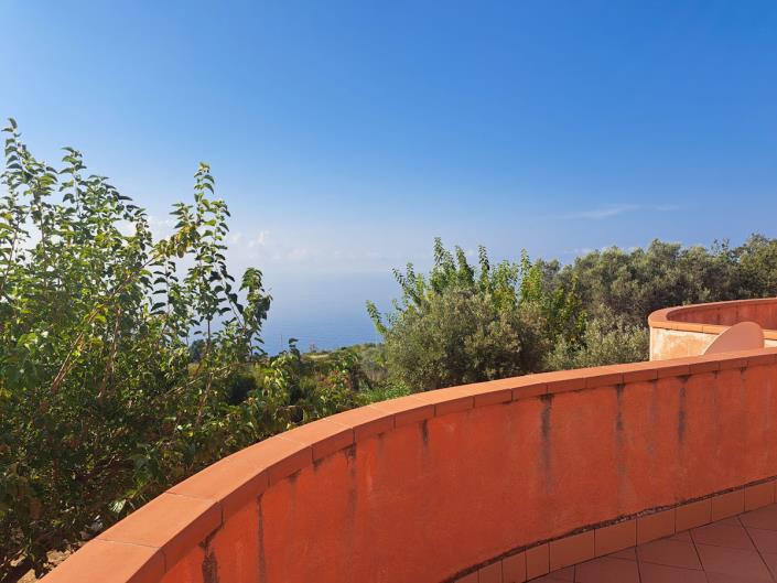 Image No.18-3 Bed Villa for sale