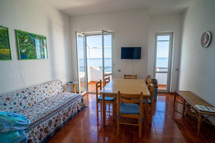 Image No.2-Appartement de 2 chambres à vendre à Scalea