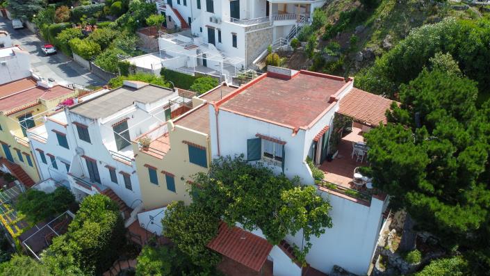 Image No.1-4 Bed Villa for sale