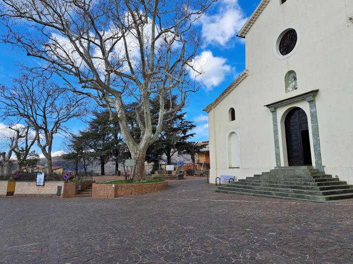 Image No.12-2 Bed Townhouse for sale