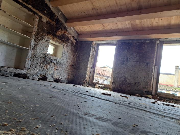 Image No.8-2 Bed Townhouse for sale