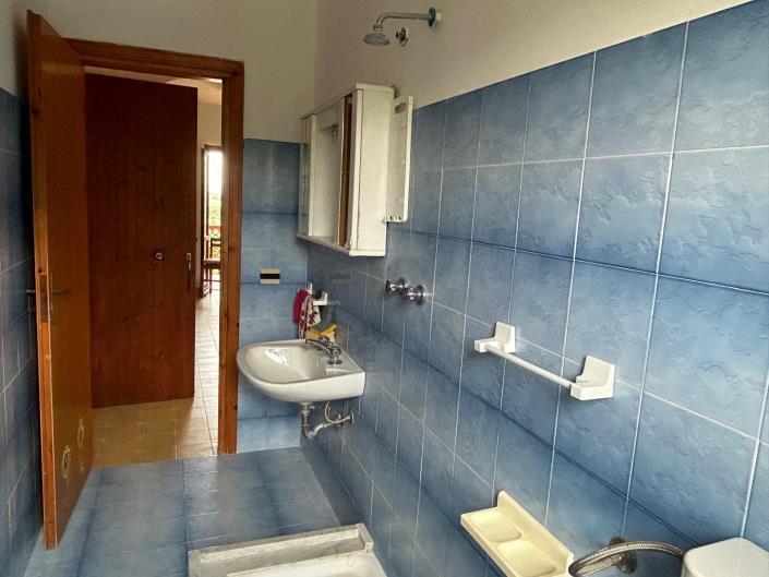 Image No.10-1 Bed Apartment for sale