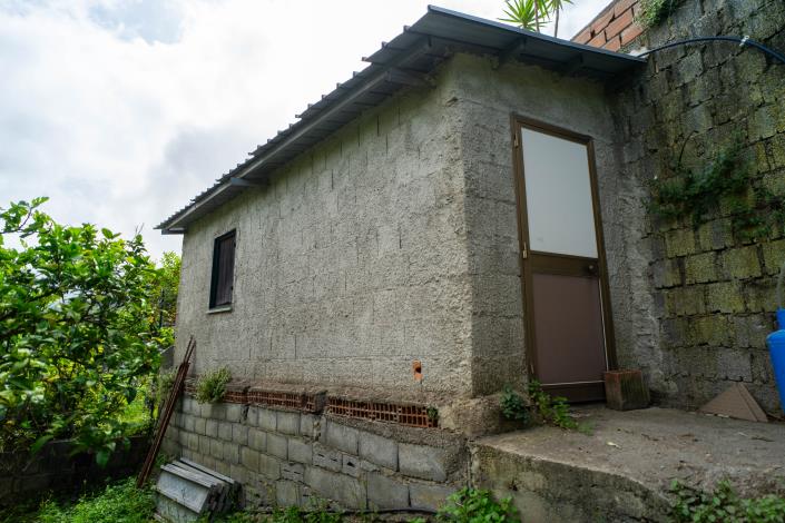 Image No.15-2 Bed Townhouse for sale