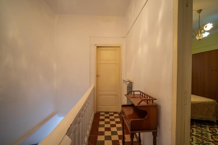 Image No.3-2 Bed Townhouse for sale