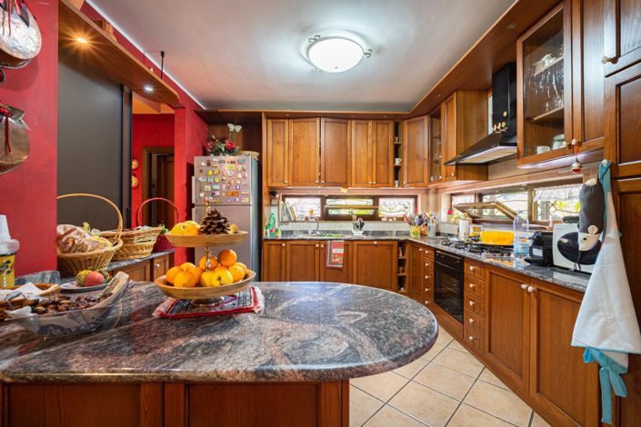 Image No.14-Villa de 5 chambres à vendre à Montalto Uffugo