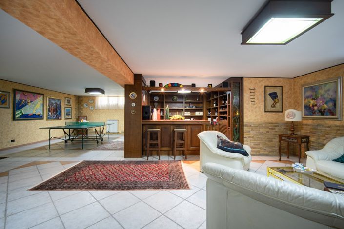 Image No.27-Villa de 5 chambres à vendre à Montalto Uffugo