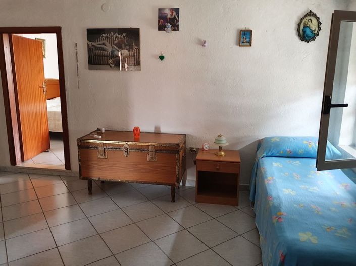 Image No.7-3 Bed Property for sale