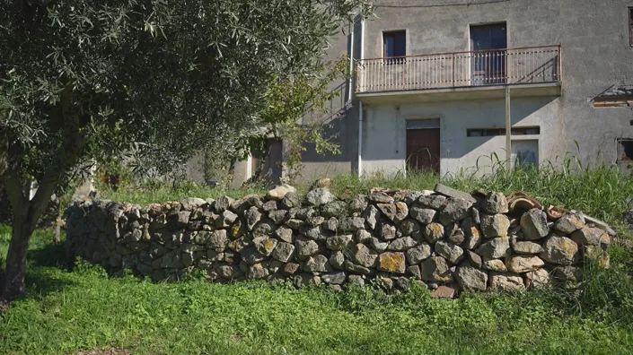 Image No.42-4 Bed Farmhouse for sale