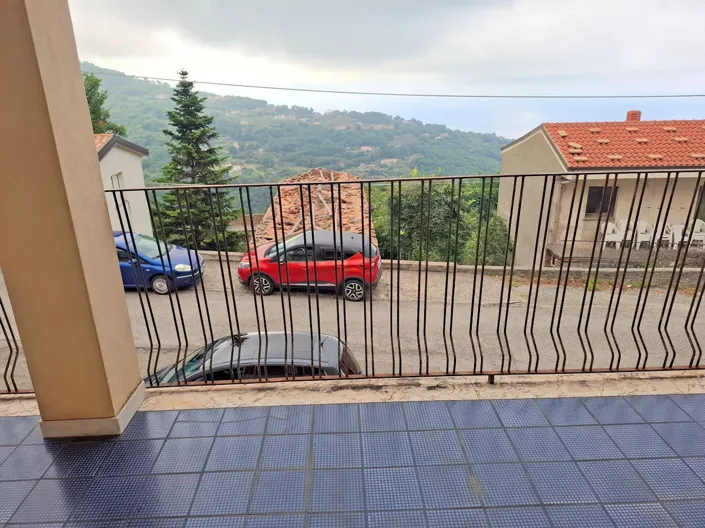 Image No.17-2 Bed House for sale