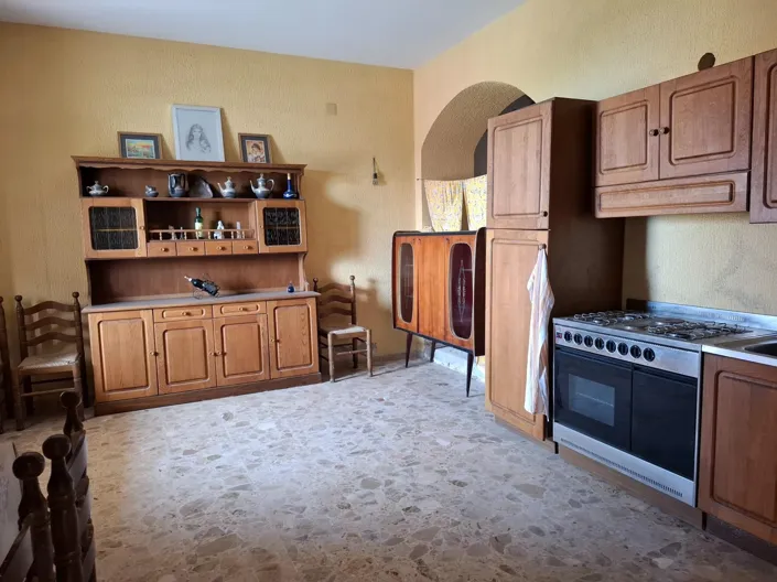 Image No.27-2 Bed House for sale