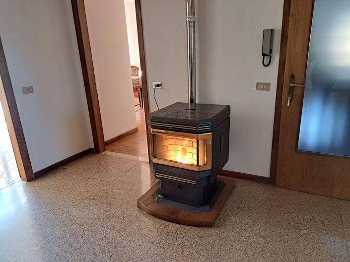 Image No.23-Maison de 6 chambres à vendre à Decollatura