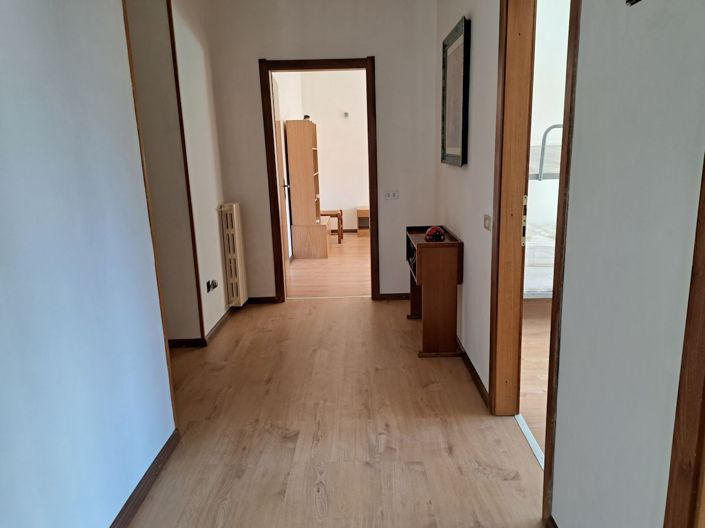 Image No.24-Maison de 6 chambres à vendre à Decollatura