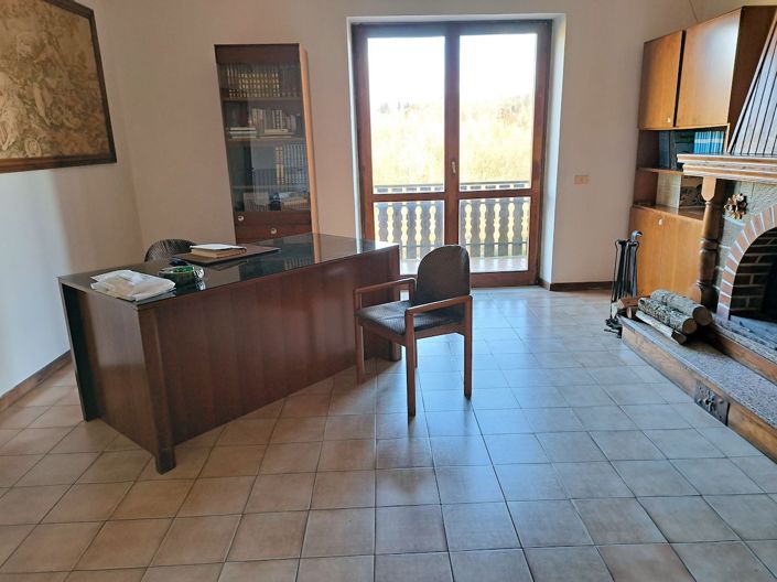 Image No.29-Maison de 6 chambres à vendre à Decollatura