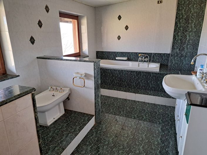 Image No.32-Maison de 6 chambres à vendre à Decollatura