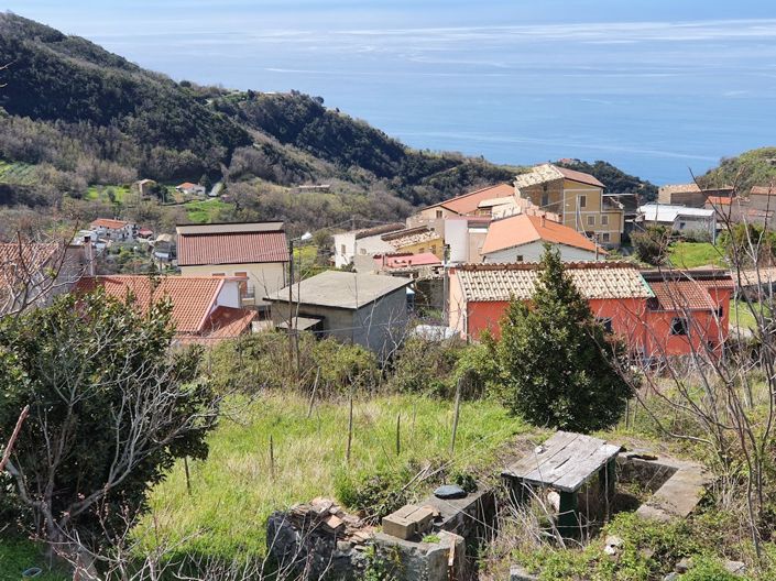 Image No.21-2 Bed House for sale