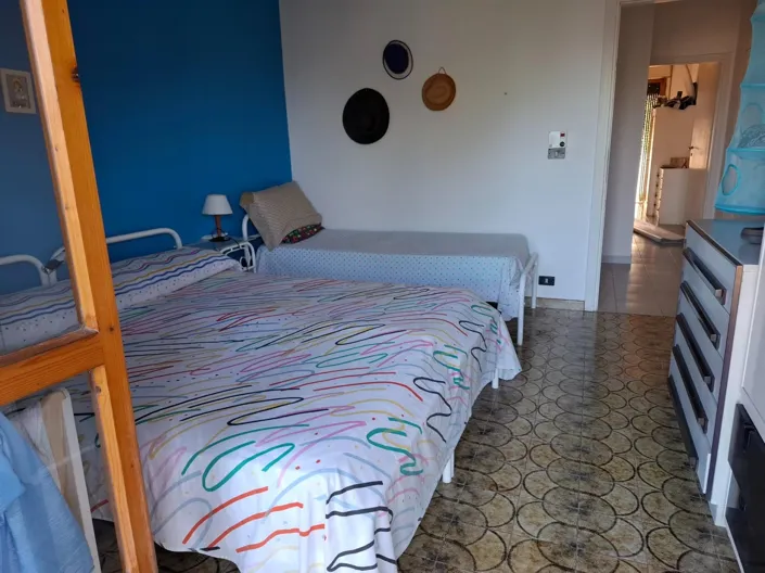 Image No.10-Appartement de 3 chambres à vendre à Falconara Albanese