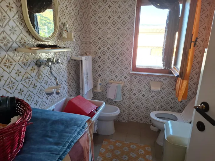 Image No.11-Appartement de 3 chambres à vendre à Falconara Albanese