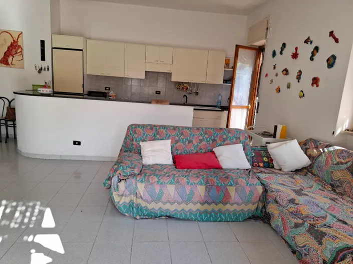 Image No.17-Appartement de 3 chambres à vendre à Falconara Albanese