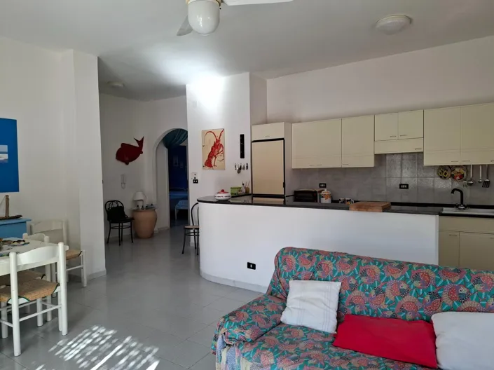 Image No.19-Appartement de 3 chambres à vendre à Falconara Albanese