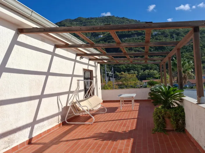 Image No.24-Appartement de 3 chambres à vendre à Falconara Albanese