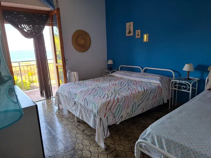 Image No.9-Appartement de 3 chambres à vendre à Falconara Albanese