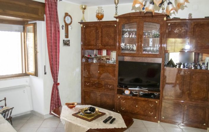 Image No.18-3 Bed Villa for sale