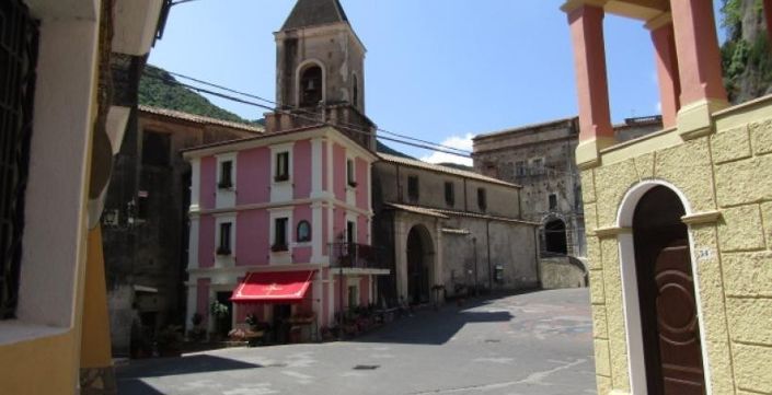 Image No.2-1 Bed House for sale