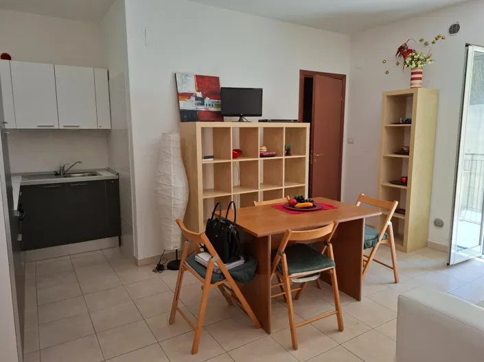 Image No.7-Appartement de 1 chambre à vendre à Amantea