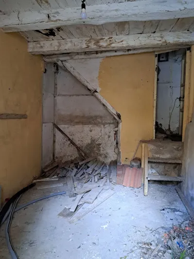 Image No.7-2 Bed Townhouse for sale