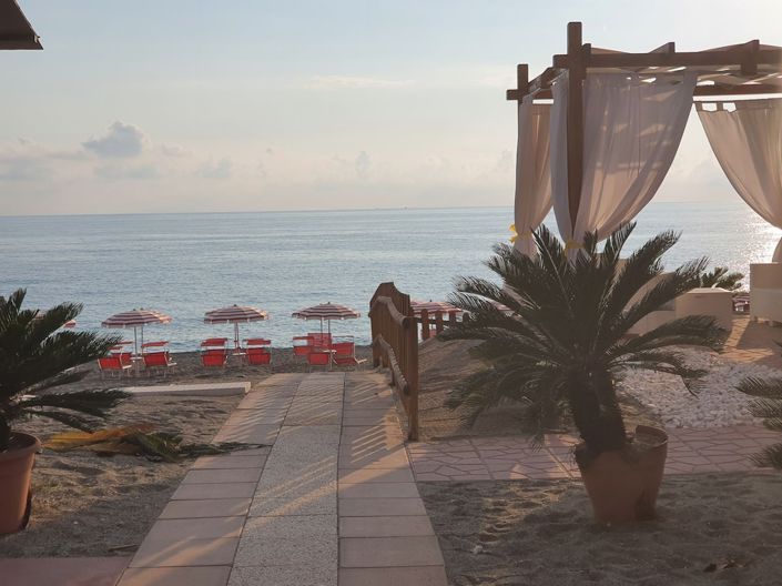 Image No.23-Terre à vendre à Falconara Albanese