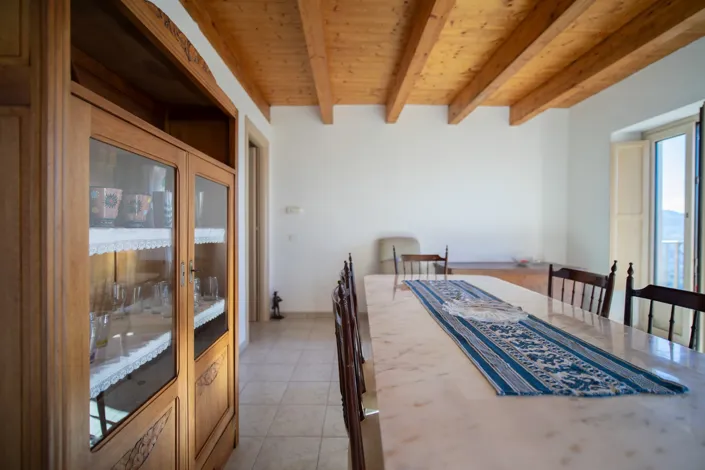 Image No.6-3 Bed Townhouse for sale