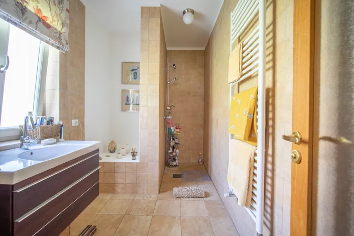 Image No.17-3 Bed Villa for sale