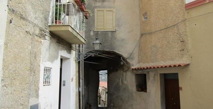 Image No.2-1 Bed Property for sale