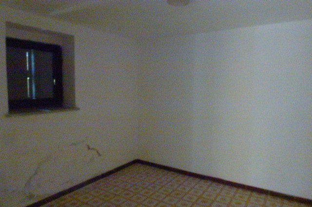 Image No.9-2 Bed Property for sale