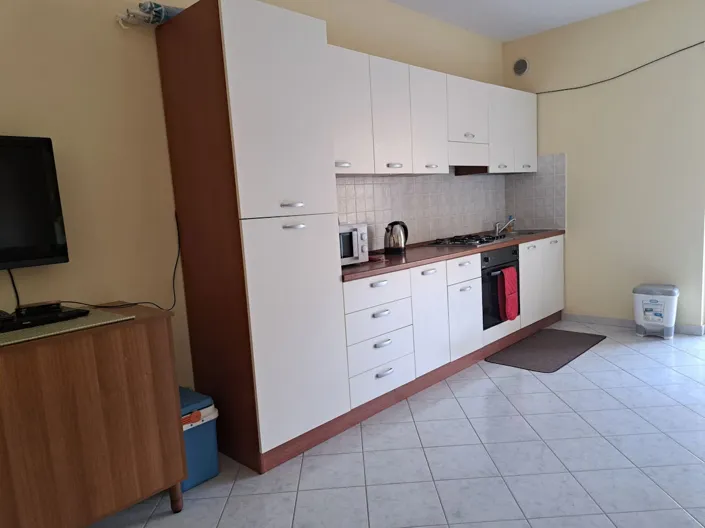 Image No.10-2 Bed Apartment for sale