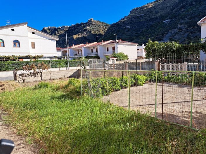 Image No.15-3 Bed Apartment for sale