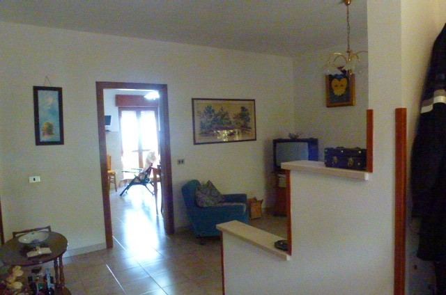 Image No.2-4 Bed Villa for sale
