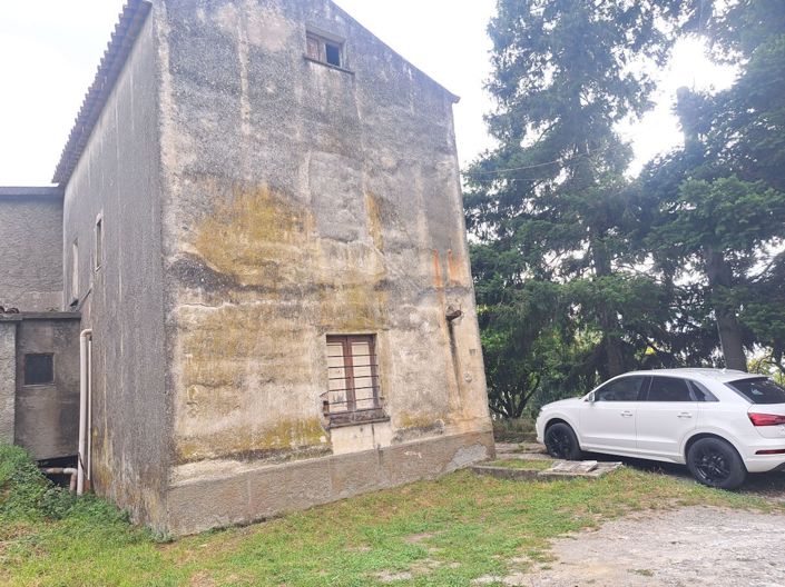 Image No.1-2 Bed House for sale