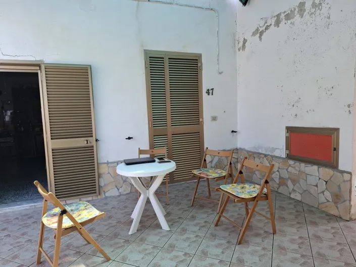 Image No.13-4 Bed House for sale