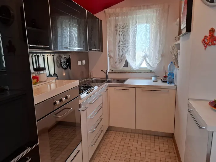 Image No.3-Appartement de 2 chambres à vendre à Amantea