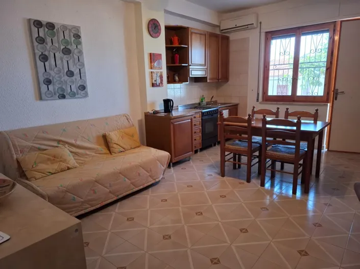 Image No.17-2 Bed Apartment for sale