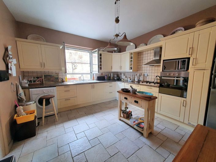 Image No.15-2 Bed Villa for sale