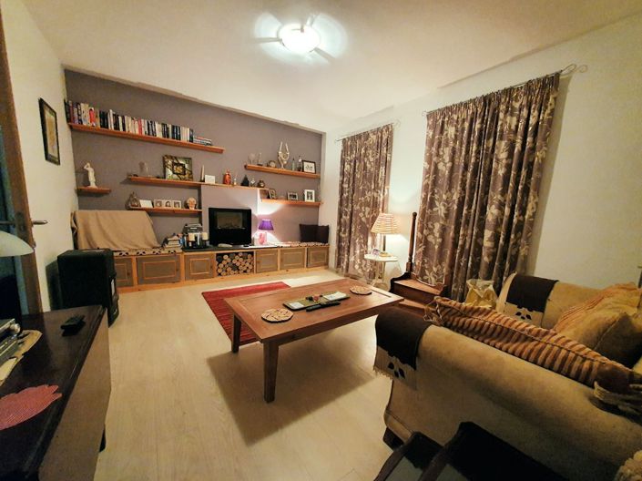 Image No.18-2 Bed Villa for sale