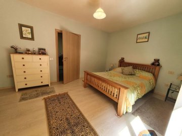 longobardi-house18mobed2610a5bd1975a2