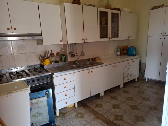 Image No.17-3 Bed Apartment for sale