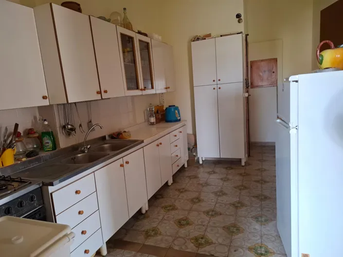 Image No.18-3 Bed Apartment for sale