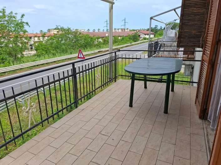 Image No.8-3 Bed Apartment for sale