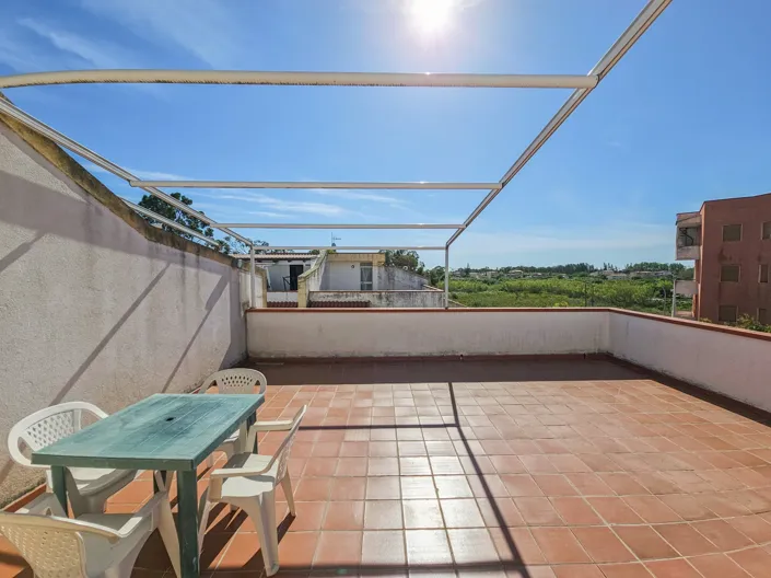 Image No.10-2 Bed Apartment for sale