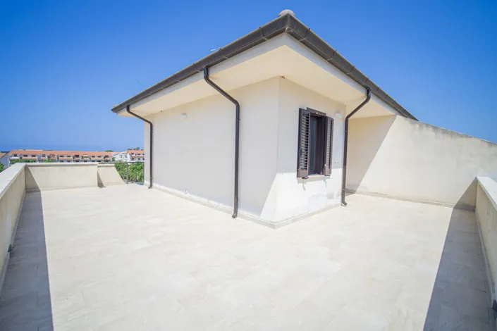 Image No.20-3 Bed Villa for sale